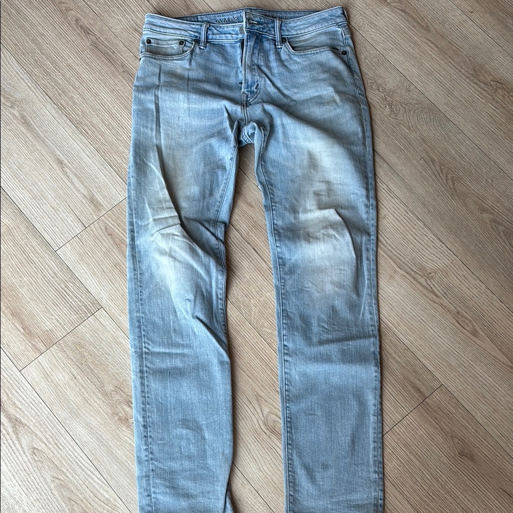 American Eagle Outfitters Slim Men’s Jeans in Light Wash Blue